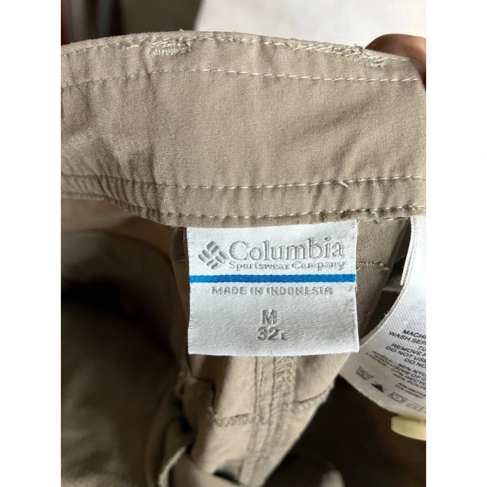 Columbia Omni-Shield Mens Cargo Pants Tan Khaki Size M 32x32 Hiking Outdoor